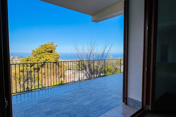 Image No.14-3 Bed Villa for sale