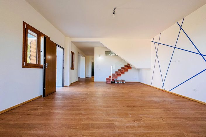 Image No.15-3 Bed Villa for sale