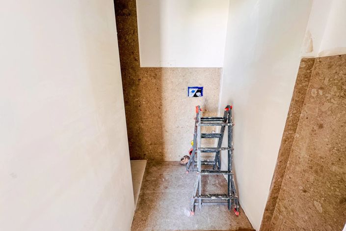 Image No.12-4 Bed House for sale