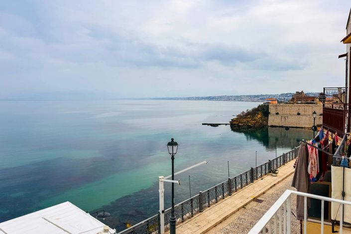 Image No.28-2 Bed Apartment for sale