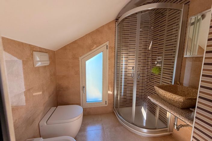 Image No.10-Maison de 4 chambres à vendre à Casteldaccia