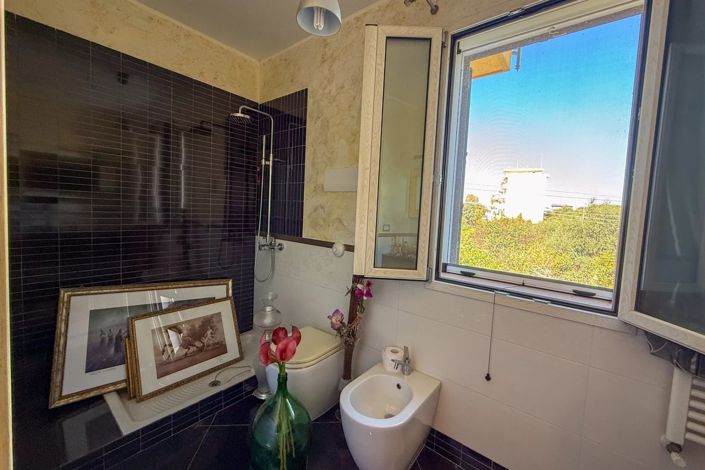 Image No.27-Maison de 4 chambres à vendre à Casteldaccia