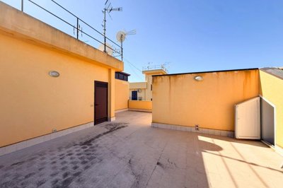 306db8c7f2bb81bcb95358ed4156f2ed3cbb172cf9204