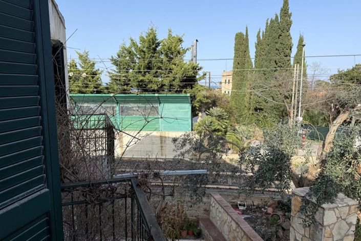 Image No.15-1 Bed House for sale