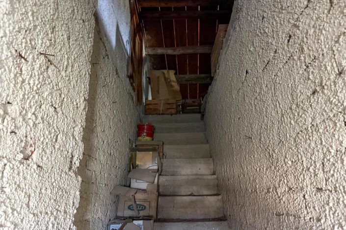 Image No.25-1 Bed House for sale