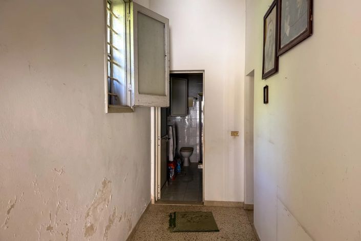 Image No.14-House for sale