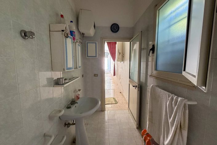 Image No.17-House for sale