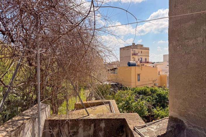 Image No.22-House for sale