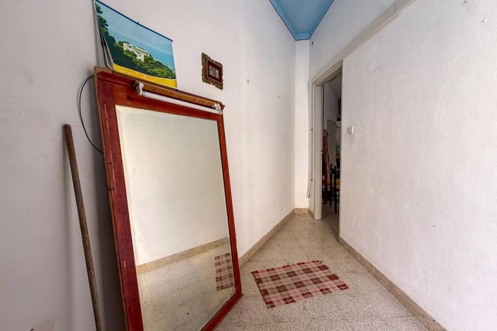 Image No.4-House for sale