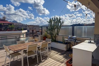 b643c8a2931ad5bced4144d84a1a46fd184efb5f0c204