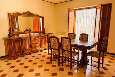 3e5e284761b602b56f717578ad39f07d56e25ba3a9204