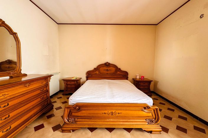 Image No.23-3 Bed Apartment for sale