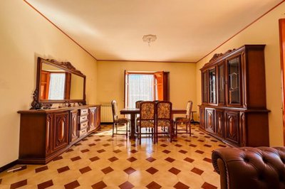 c243444d1379681c18f3d8e7bd96084cf20f3d2132204