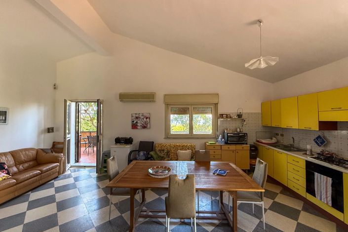 Image No.14-3 Bed Villa for sale