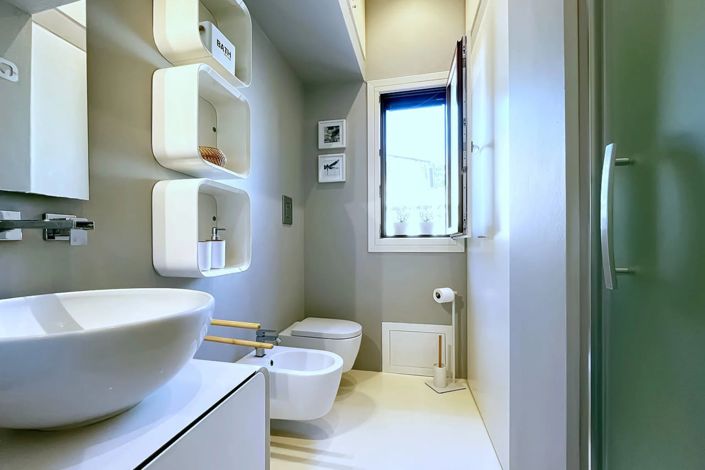 Image No.10-1 Bed Apartment for sale