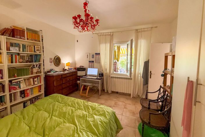 Image No.11-2 Bed Villa for sale