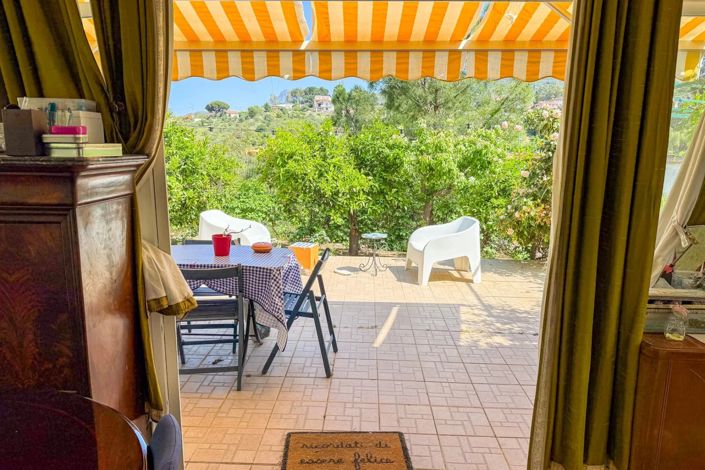 Image No.17-2 Bed Villa for sale