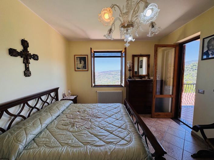 Image No.30-Appartement de 2 chambres à vendre à Sant'Agata di Militello