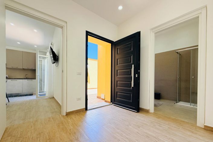 Image No.9-2 Bed Apartment for sale