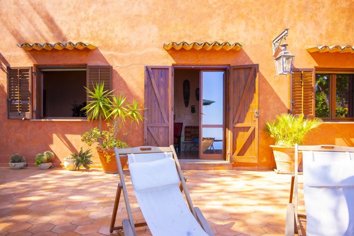 Image No.6-1 Bed Villa for sale
