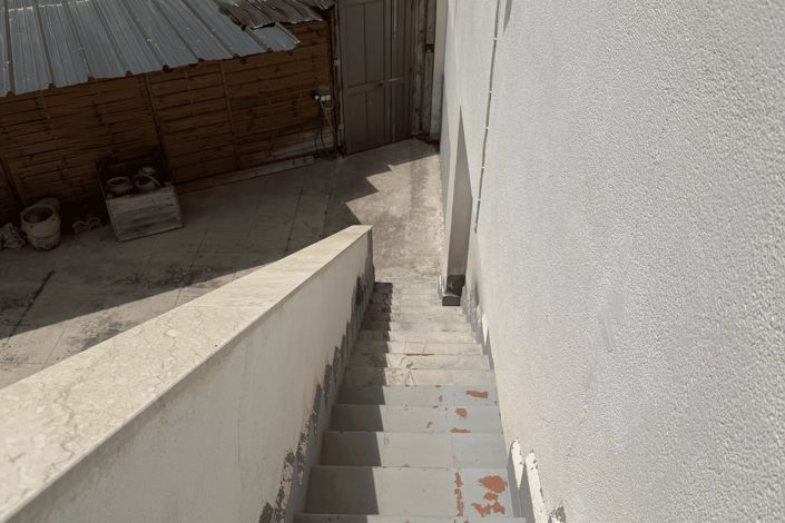 Image No.26-4 Bed House for sale