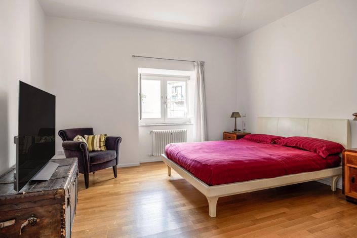 Image No.30-2 Bed Apartment for sale