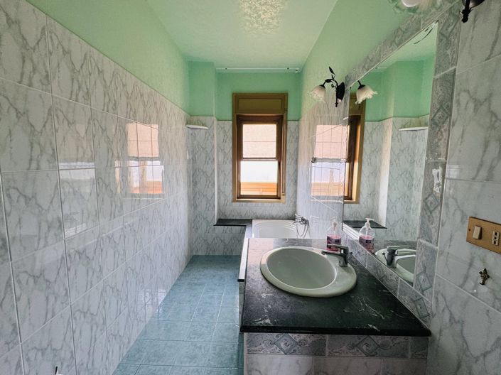 Image No.23-2 Bed Apartment for sale