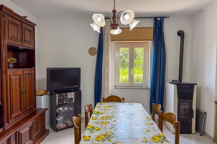 Image No.14-4 Bed Apartment for sale