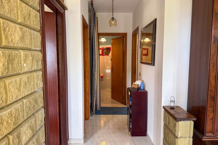 Image No.20-4 Bed Apartment for sale