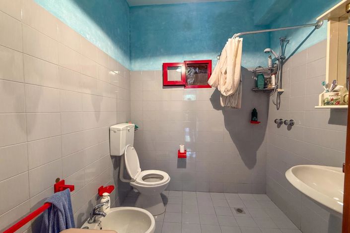 Image No.27-4 Bed Apartment for sale
