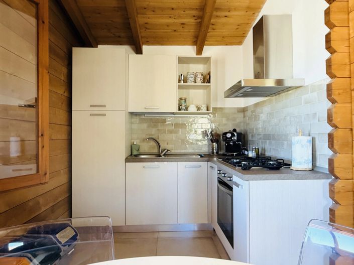 Image No.10-2 Bed House for sale