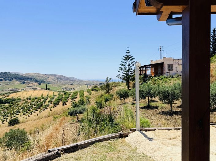 Image No.22-2 Bed House for sale