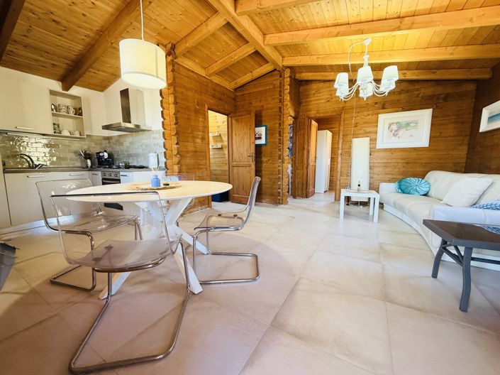 Image No.7-2 Bed House for sale