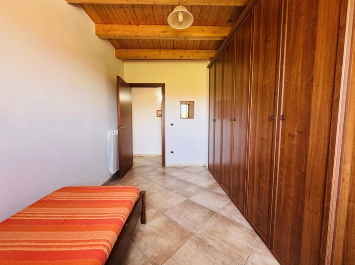 Image No.17-2 Bed Apartment for sale