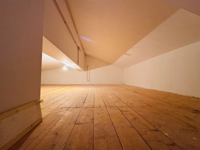 Image No.29-2 Bed Apartment for sale