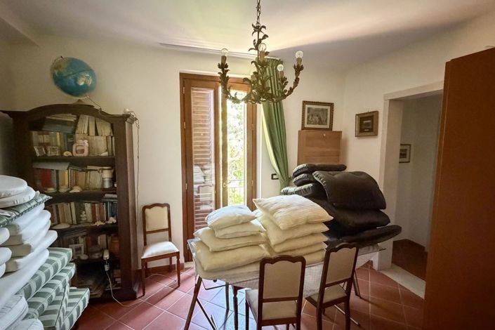 Image No.24-7 Bed Villa for sale