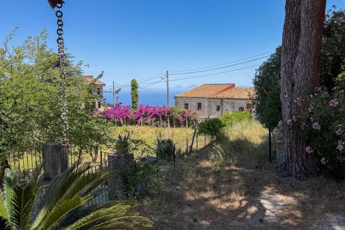 Image No.3-7 Bed Villa for sale