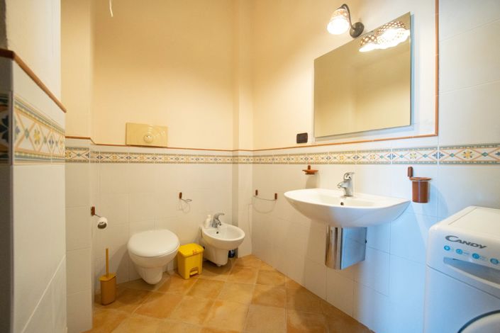Image No.16-4 Bed Villa for sale