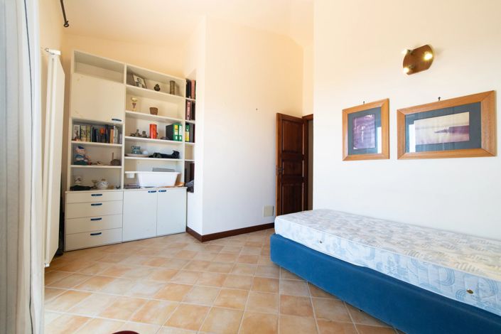Image No.18-4 Bed Villa for sale