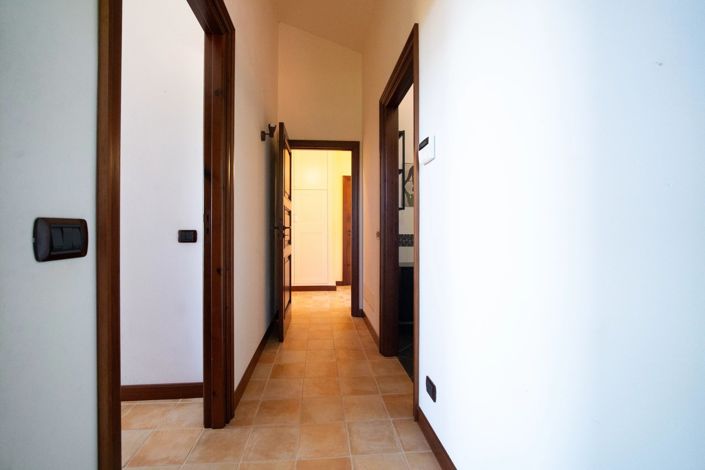 Image No.22-4 Bed Villa for sale