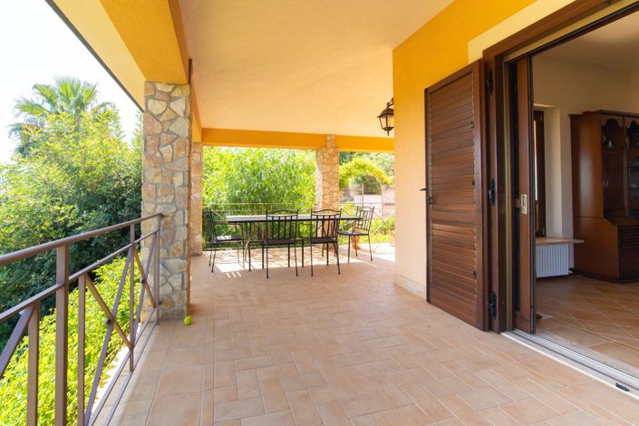 Image No.9-4 Bed Villa for sale
