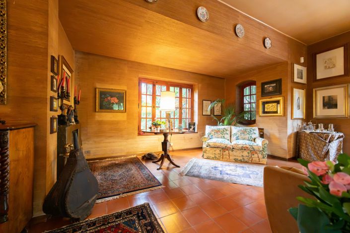 Image No.11-4 Bed Villa for sale