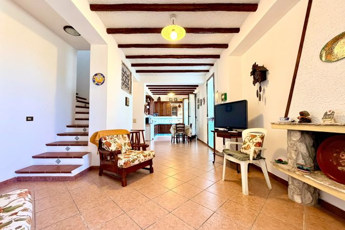 Image No.27-6 Bed Villa for sale