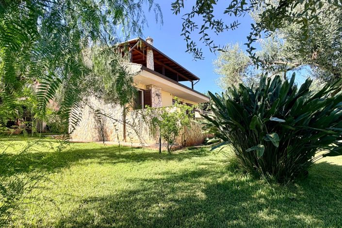 Image No.5-6 Bed Villa for sale