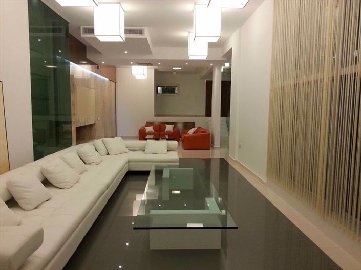 Image No.6-5 Bed Villa for sale