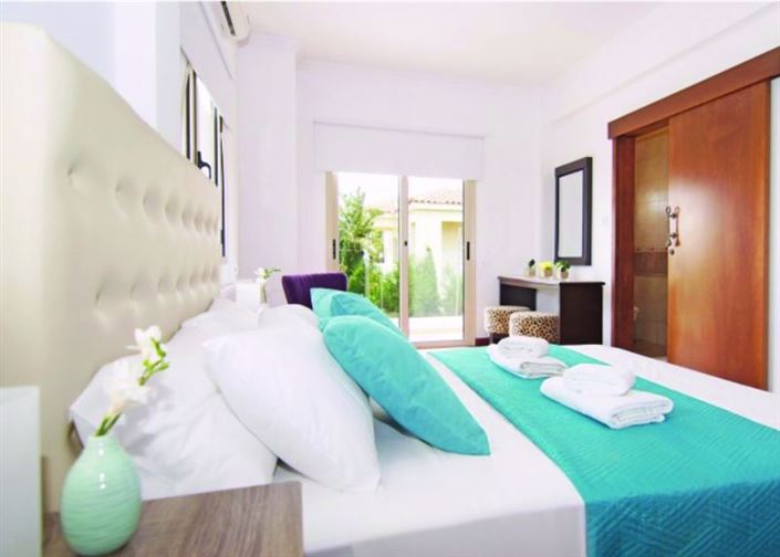 Image No.7-6 Bed Villa for sale