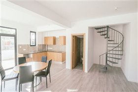 Image No.2-Appartement de 3 chambres à vendre à Pylas