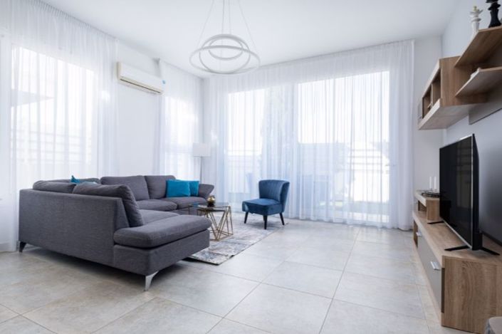 Image No.4-4 Bed Villa for sale