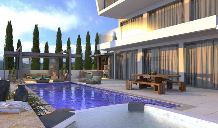 Image No.2-4 Bed Villa for sale