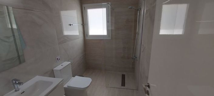 Image No.16-3 Bed Villa for sale